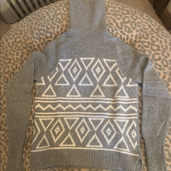 J. Crew Sweaters - JCrew gray sweater